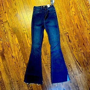 Hollister flare jeans - NWT size 24